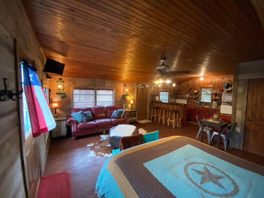 8Th St. Cowboy Haus I Biker Friendly I River 반데라 외부 사진